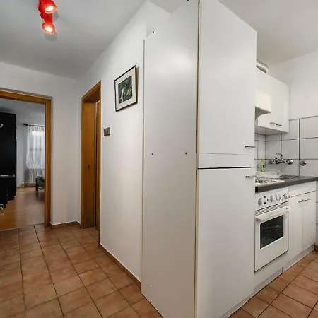 Lili 2 Apartamento Umag